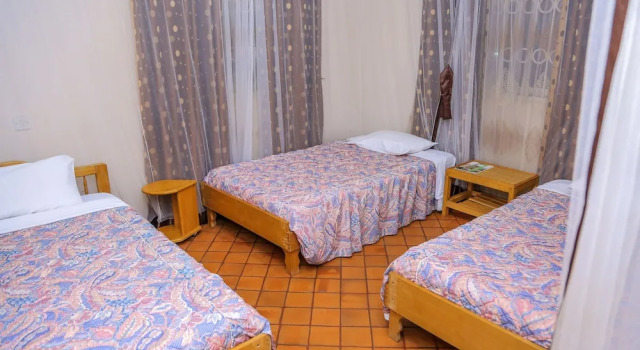Standard triple chambre Adonai Guest House - Hostel