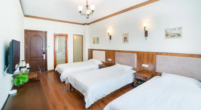 Трёхместный номер Standard Memory Inn Guilin Central