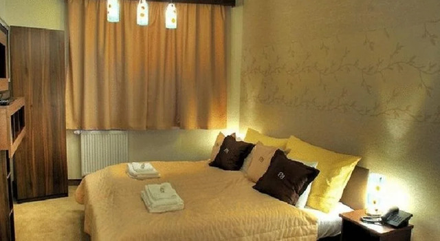 Hotel Rokoko, Rezerwuj Boutique Hotel Hotele w Košický kraj z parkingiem, Parking