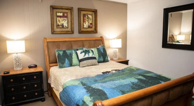 1168 Flying Dutchman 2 Bedroom Condo by RedAwning
