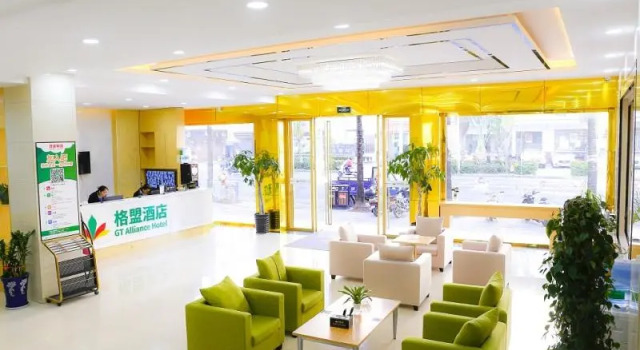 GreenTree Alliance Hotel Mang City Tuanjie Street North Bus Station, Prenota Hotel Dehong Yunnan
