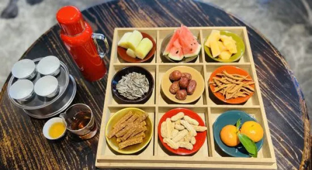Xiang Ming Li She Tea Culture Theme Hotel, Prenota Hotel Huzhou Zhejiang
