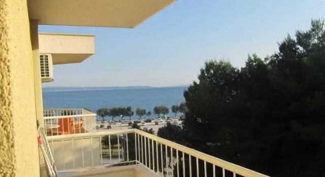 Apartment Branka, Prenota Appartamento Splitska 