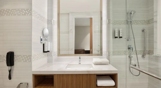 Двухместный люкс Fairfield by Marriott Agra