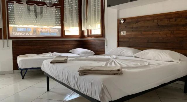 Четырёхместный номер Standard B&B Gli Archi