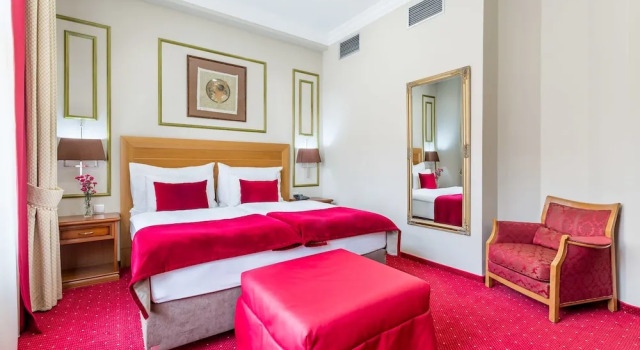 Superior Double room Hotel Caruso Prague