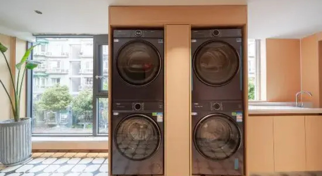 Yifei Hotel, Rezerwuj Hotel Chengdu Sichuan