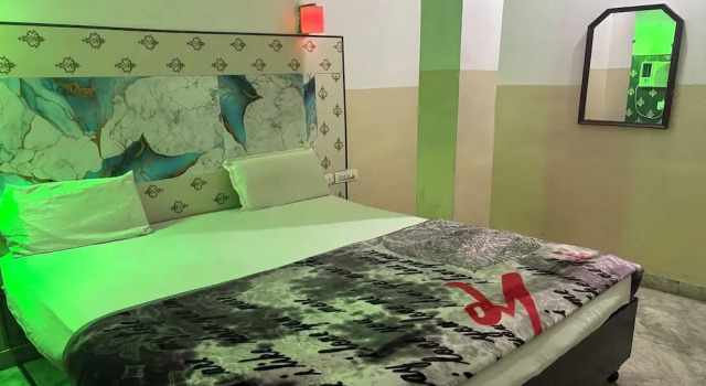 Hotel D' Seasons By OYO Rooms