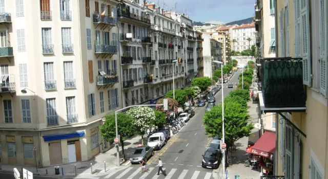 Апартаменты Charmant appartement au centre de Nice