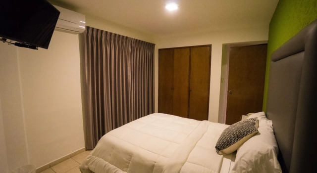 Люкс Standard Hotel Suites Regina