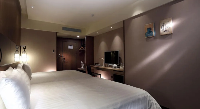Четырёхместный номер Standard Hotel Intrendy