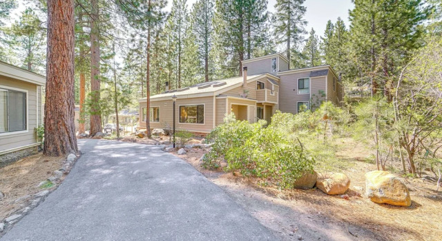 2 Mi to Beach Inviting Incline Village Escape, Забронировать Апартаменты/квартира Инклайн-Виллидж North Lake Tahoe