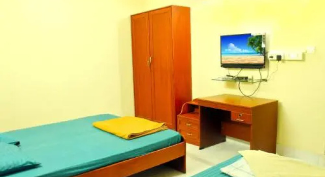 V Care Service Appartments, Rezerwuj Apartament Hotele w Telangana z parkingiem, Parking