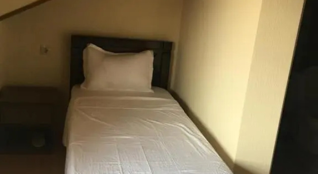 Habitación triple Estándar con balcón Mtskheta Wellpoint Arsukidze 48