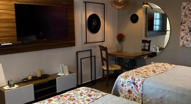 Четырёхместный номер Superior PASEO REAL HOTEL BOUTIQUE
