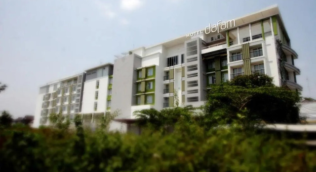Hotel Fortuna Grande Seturan Yogyakarta, Book Hotel 3-stjernede hoteller i Seturan, 3*