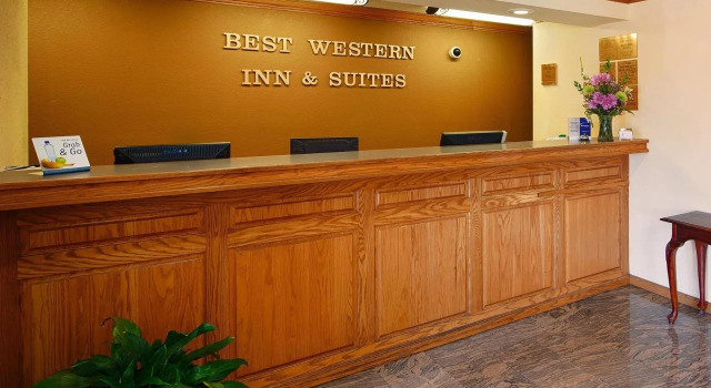 Deluxe Inn & Suites Morgan City, Забронировать Отель Отели и гостиницы Морган-Сити, Отель