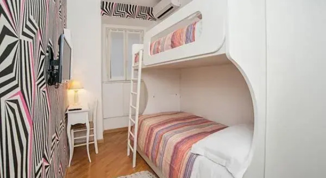 Pretty Home, Boek Hotel Hotels in Lazio met parkeren, Parkeren