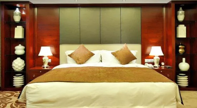 Люкс Presidential Xiangsheng Century Hotel