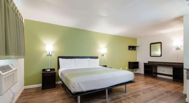 Четырёхместный номер Deluxe Motel 6-Burlington, WA