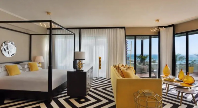 Двухместный люкс Deluxe с балконом Brown Beach House Tel-Aviv, a member of Brown Hotels