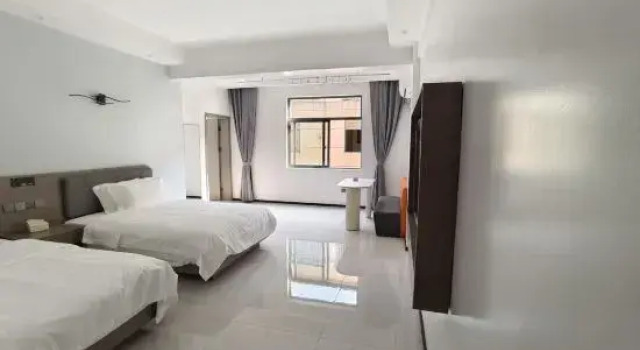 Warm House Homestay