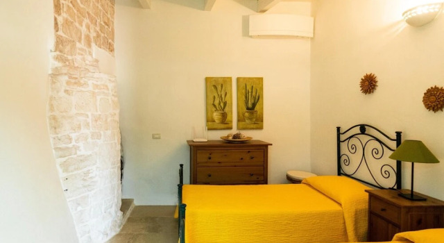 Trulli Nora con piscina, Book Villa Hoteller i Putignano med pool, Swimmingpool