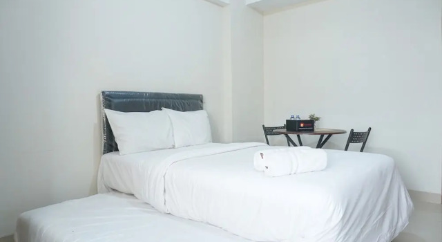 Fully Furnished Studio at Green Park View Apartment, Prenota Appartamento Giacarta Jakarta Province