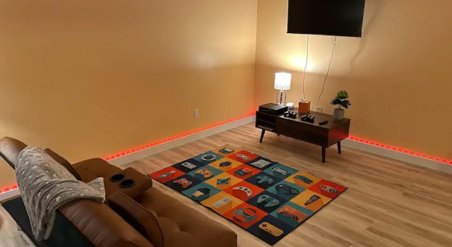 Mansion w 10 Bedrooms Pool and Theater, Reserva ahora Hotel Morrisville Vermont