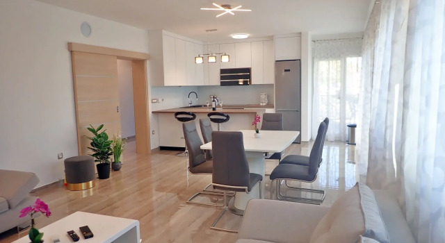 Apartments in Starigrad-Paklenica, modern and comfortable