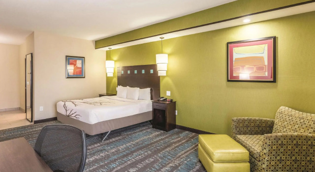 Двухместный номер для людей с ограниченными возможностями La Quinta by Wyndham Dallas Grand Prairie South