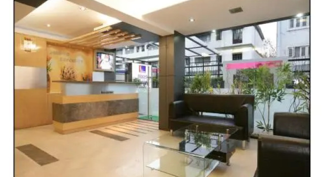 Hotel Saideep Executive, Rezerwuj Hotel Ahmednagar 