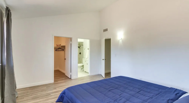 Коттедж Quiet Ridgecrest Vacation Rental w/ Private Yard!