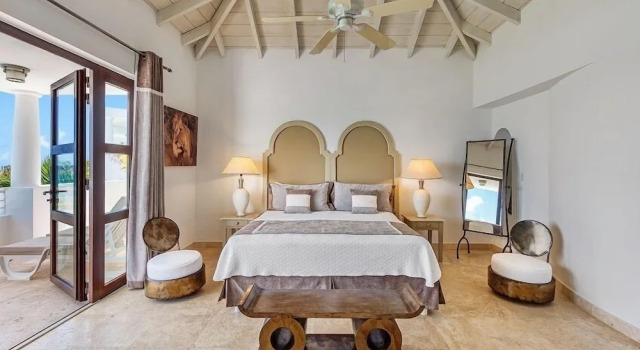 Villa Mumbai, Prenota Villa Maho San Martino