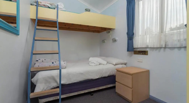 Tuross Beach Cabins & Campsites, Book Resort Tuross Heads Eurobodalla
