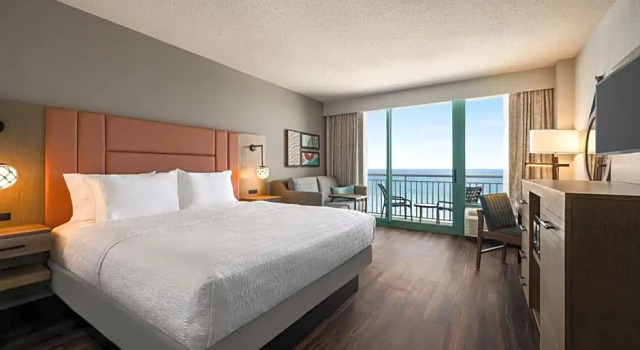 Двухместный номер Renovated oceanfront Hampton Inn Virginia Beach-Oceanfront South