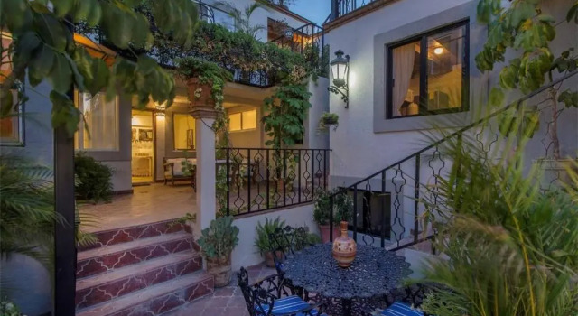 Вилла с видом на сад Pied à Terre at Casitas Aparicio