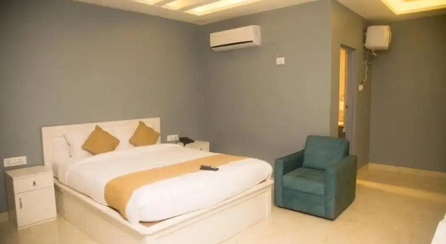 Chintan Chautari, Book Hotel Itahari 1st province