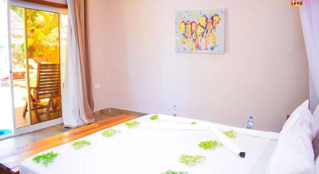 Двухместный номер Standard с балконом и с видом на сад Kikoi Boutique Hotel