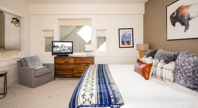 Saddle Ridge D3 3 Bedroom Condo by Moonlight Basin Lodging, Buchen Sie Ferienwohnung Big Sky Montana