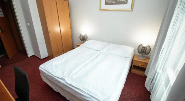 Ekonomiczny dwuosobowy pokój Hotel Brixen