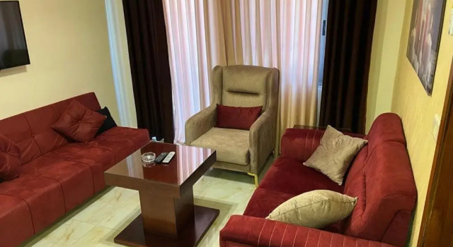 Полулюкс Suzan Hotel Apartments
