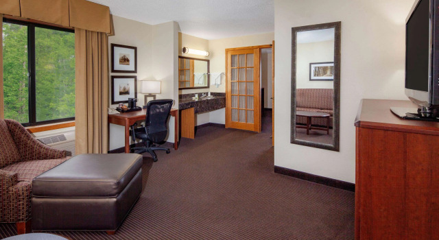 AmericInn by Wyndham Ashland, 预订 酒店 阿什兰 Big Powderhorn-Blackjack-Indianhead