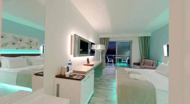 Двухместный номер Deluxe с видом на море Flora Garden Ephesus Kusadasi - All Inclusive