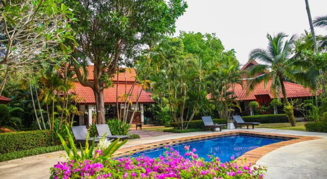 Dasein Chalong Bay Hotel