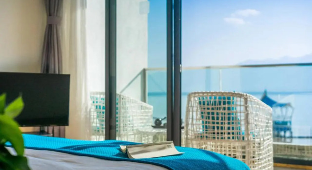 Двухместный номер Standard с балконом и с видом на море Dali Erhai Baishe Seaview Inn