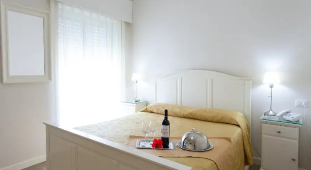 Двухместный номер Standard с балконом Hotel Costazzurra Museum & Spa
