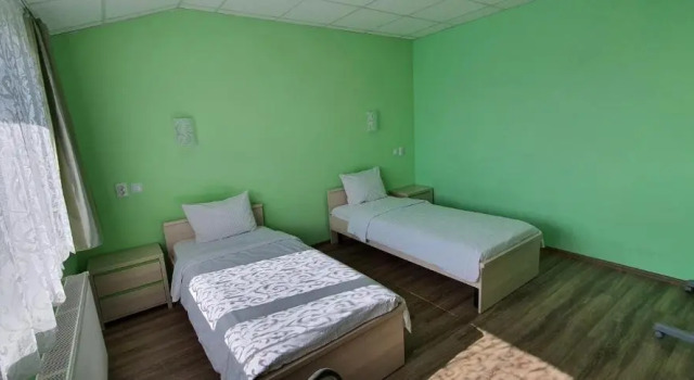 Двухместный номер Superior с видом на сад Luxor Inn & Suites
