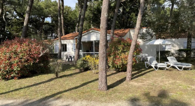 Семейное бунгало Domaine de la Presquîle