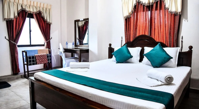 Двухместный номер Deluxe с видом на горы Sri Krishna Bhavan Hotel